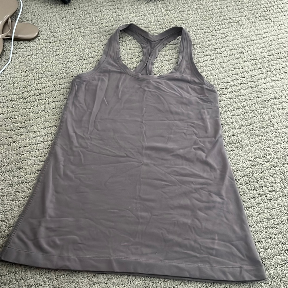 Lulu tank top size 6!!